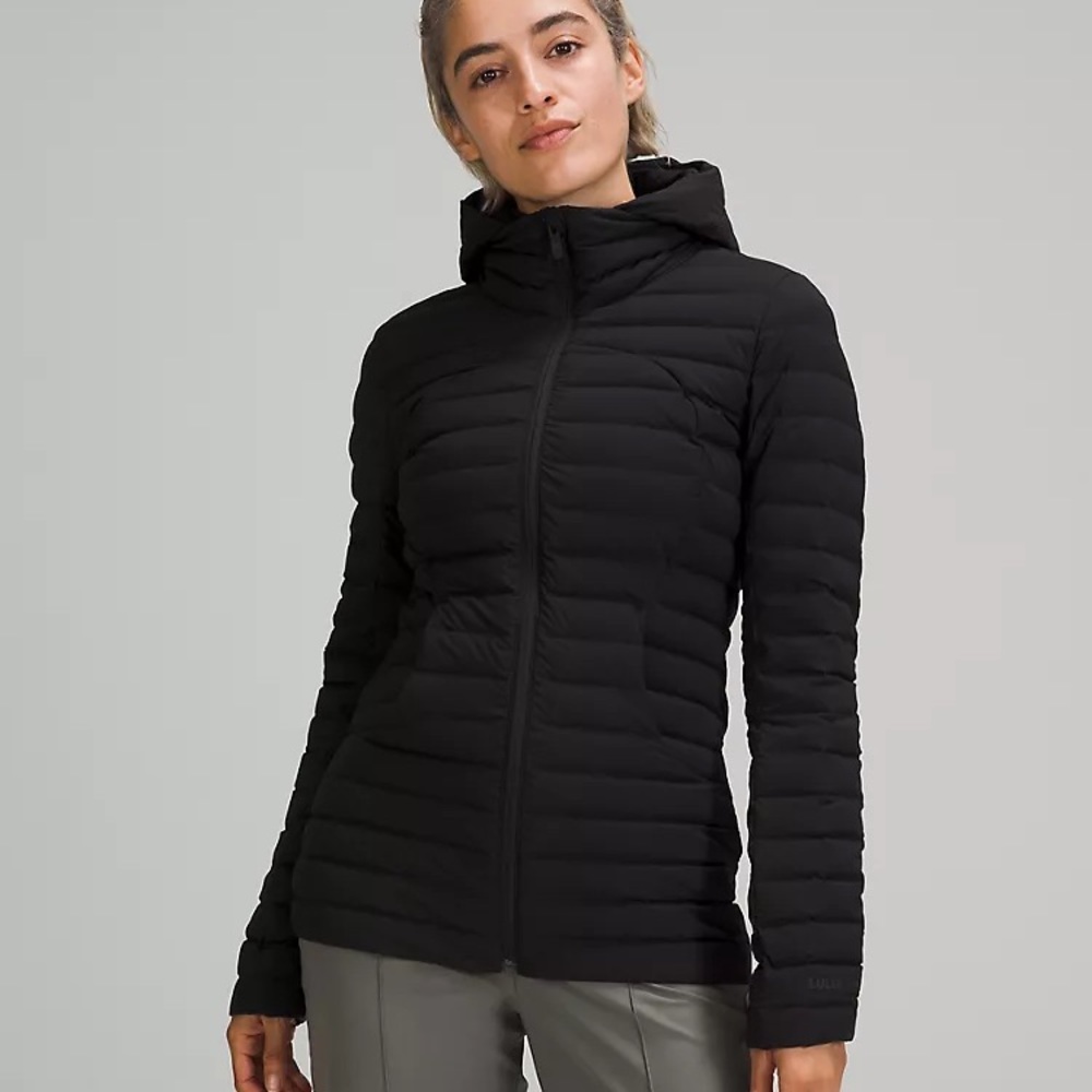 Lululemon Pack it Down Jacket - size 4 -black - NWT